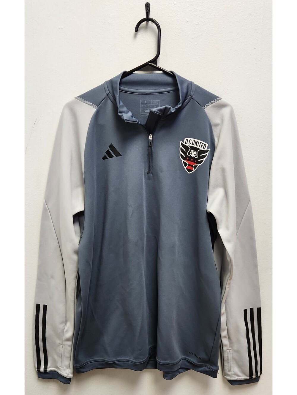 adidas Men's D.C. United 2024 On-Field AEROREADY 1/4 Zip Training Top Gray L